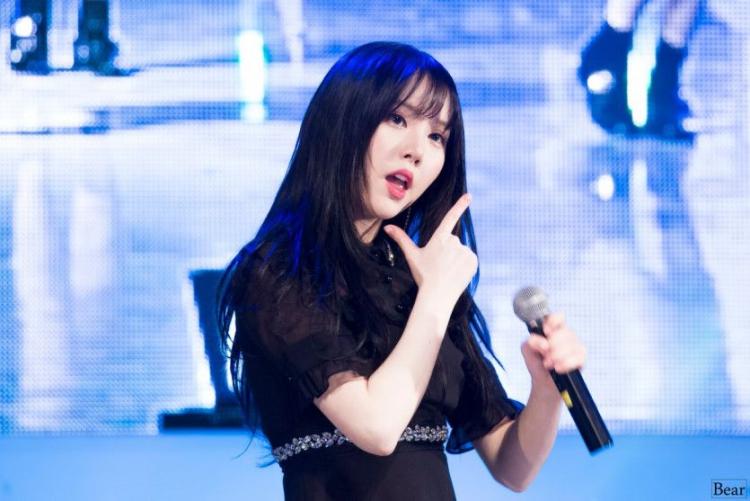 여자친구 은하.JPG0