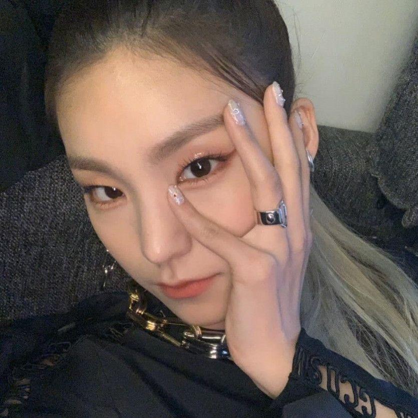 예지 인스타0