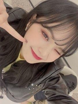 EVERGLOW 박지원3