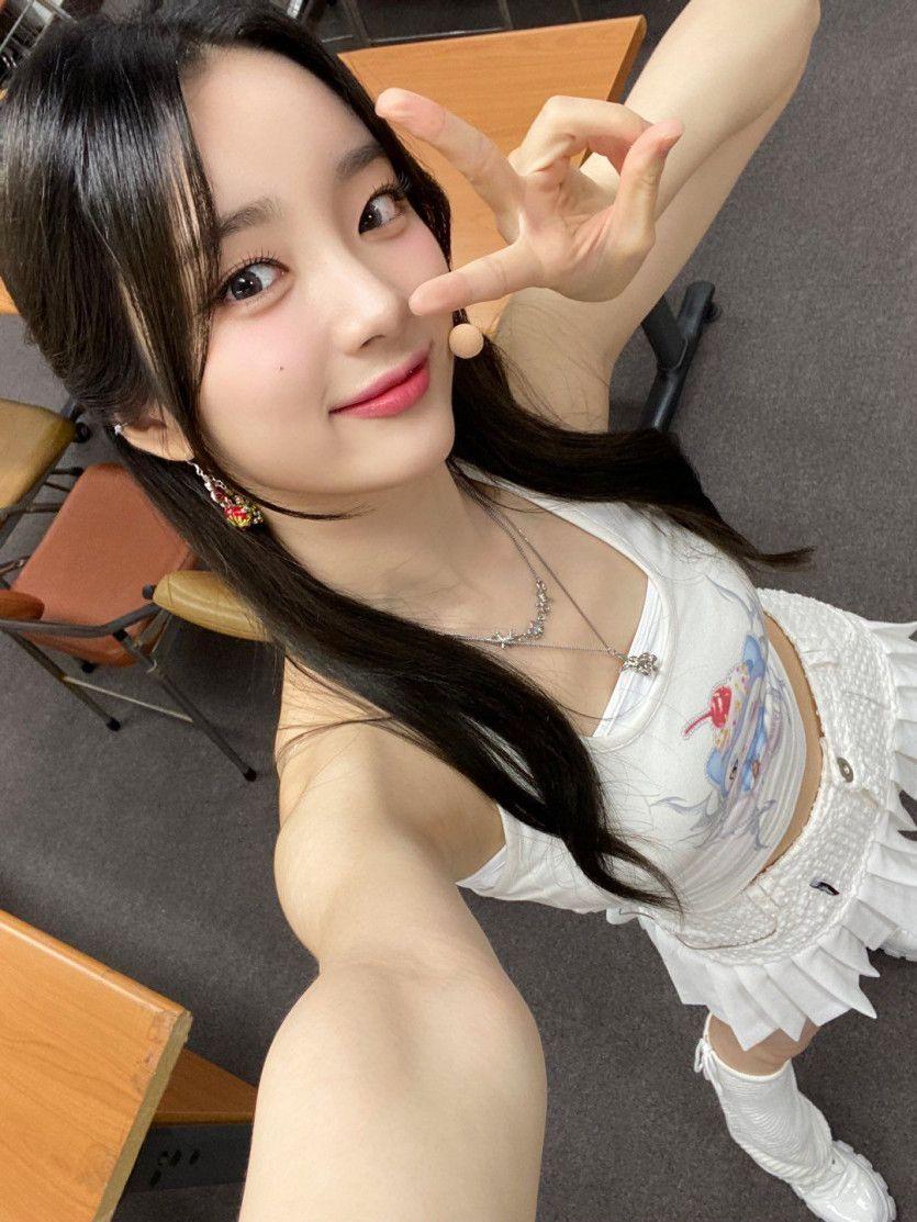 ICHILLIN E.JI2