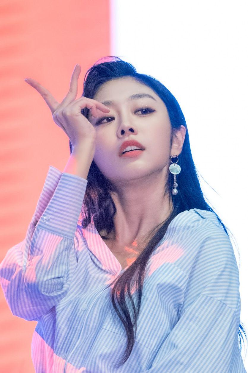러블리즈 안성바우덕이축제여우 서지수3