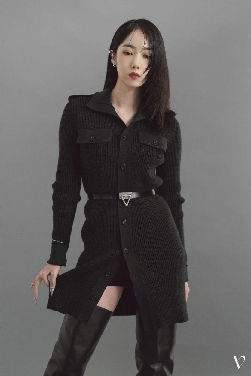 신비 데이즈드 화보 비하인드 컷3