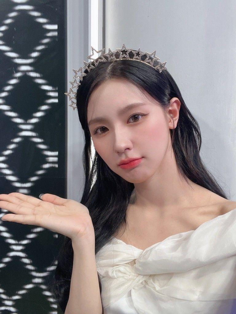 (G)I-DLE MIYEON0