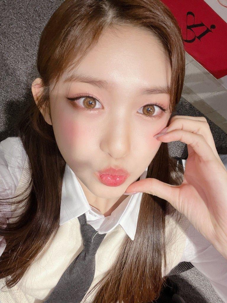 IVE LEESEO1