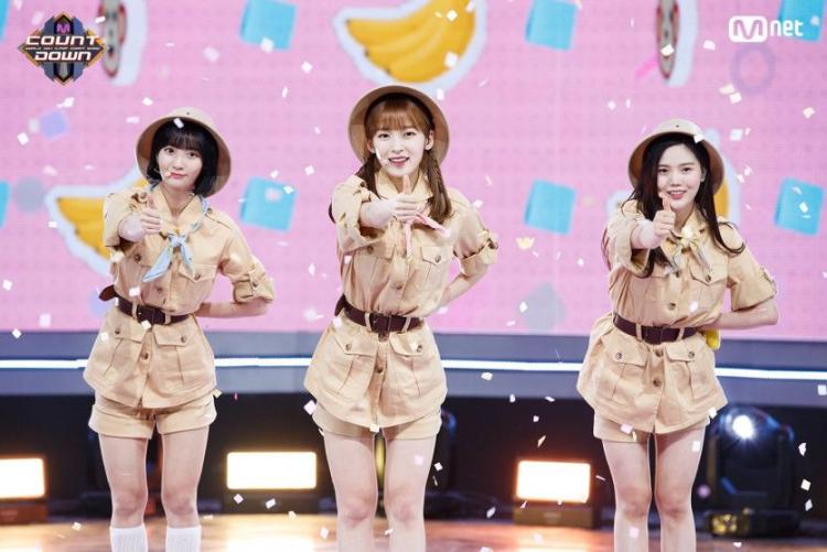 오마이걸 아린 효정 비니 + 유아 승희 미미 + 단체2