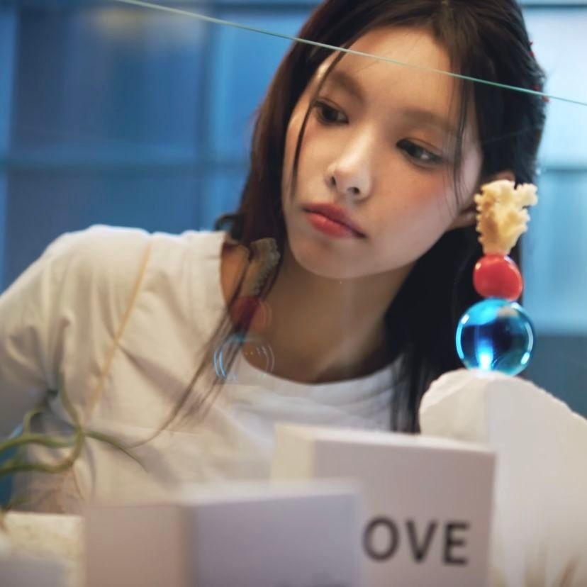 아일릿 윤아1