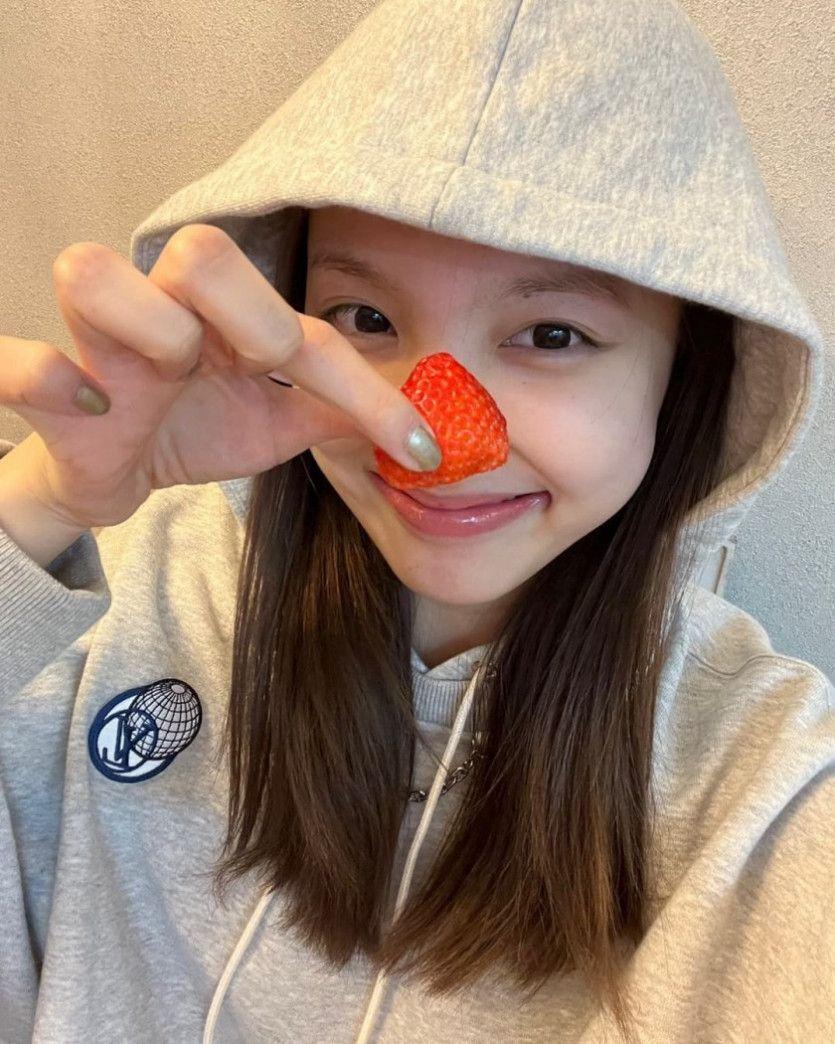 나연 인스타2