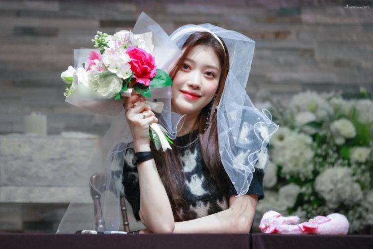 KEP1ER 션샤오팅0
