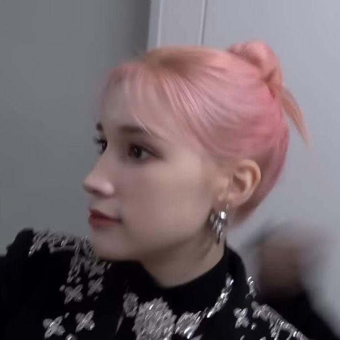 KEP1ER휴닝바히에0
