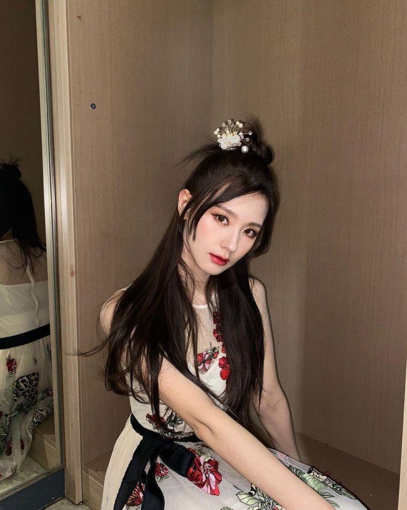 (G)-IDLE 미연0