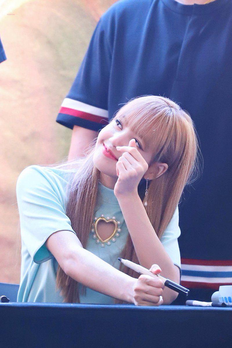 블랙핑크 리사2