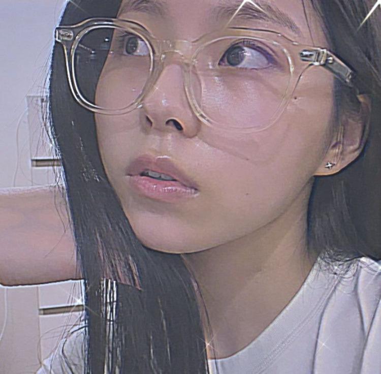 NMIXX KYUJIN0