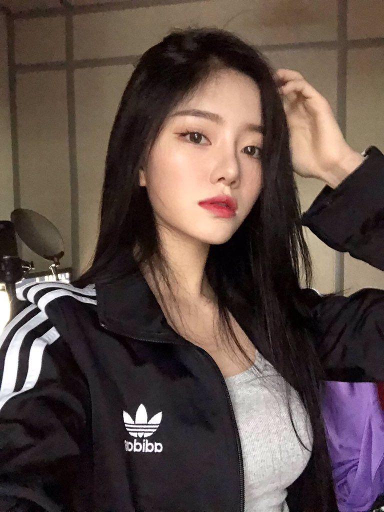 어제오늘 파나틱스 나연 셀카2