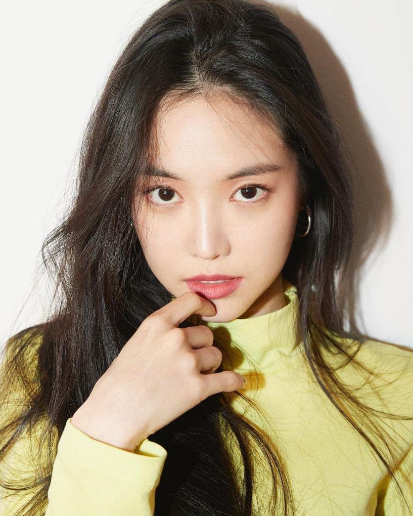 손나은3