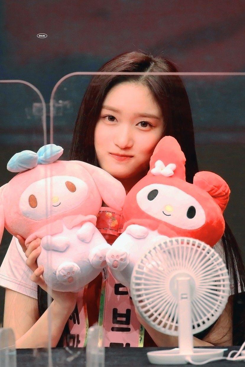IVE LEESEO1