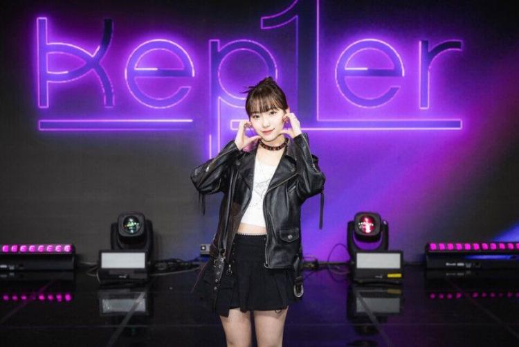 KEP1ER YOUNGEUN0