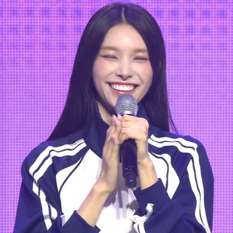 아일릿 윤아1