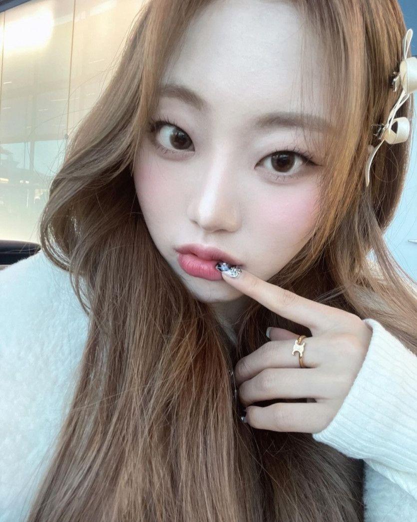 Billlie Moon Sua1