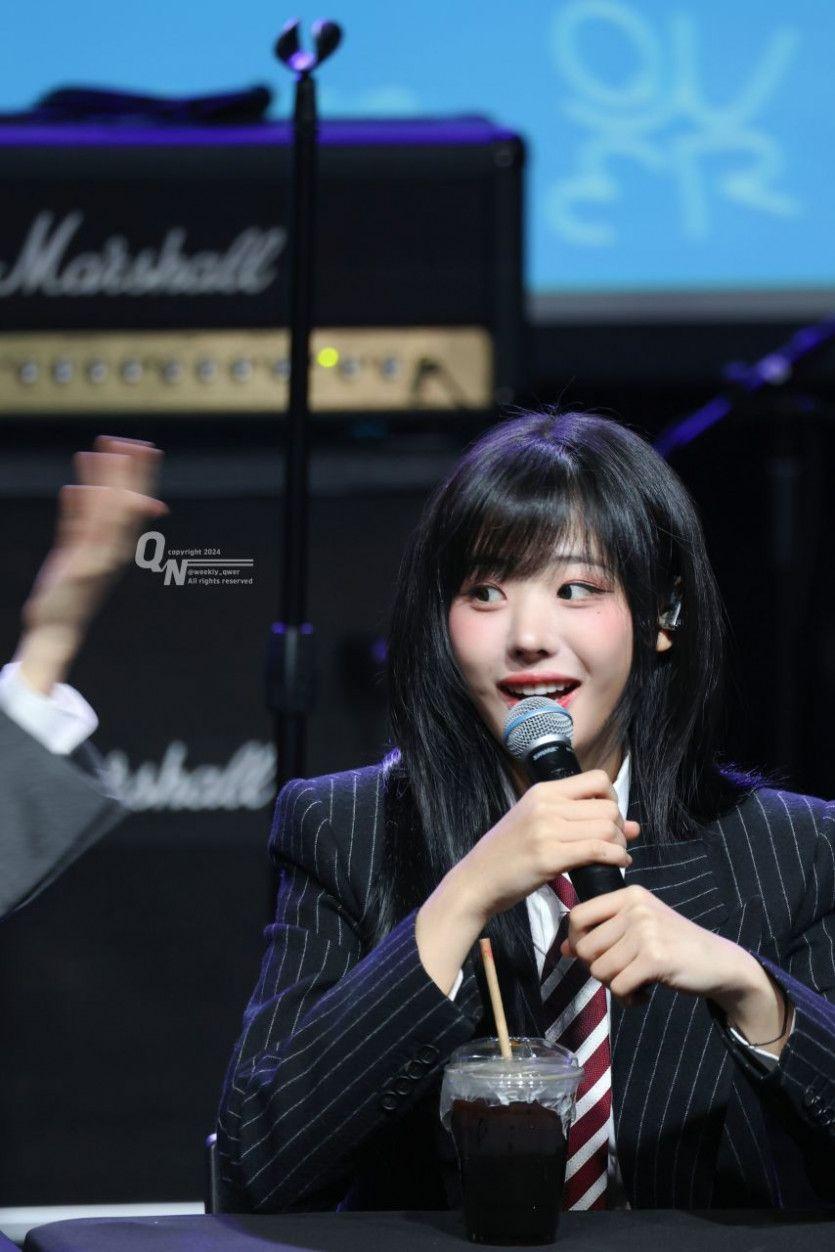 QWER 히나0