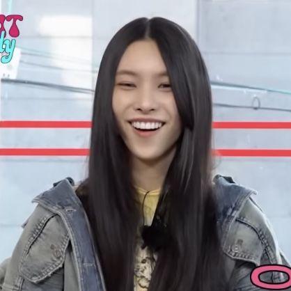 ILLIT 윤아1
