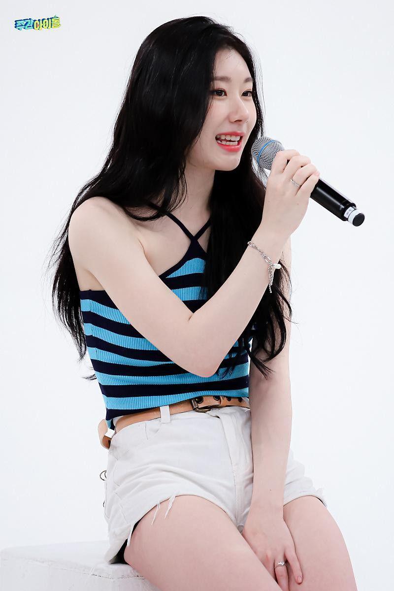 ITZY Chaeryeong3