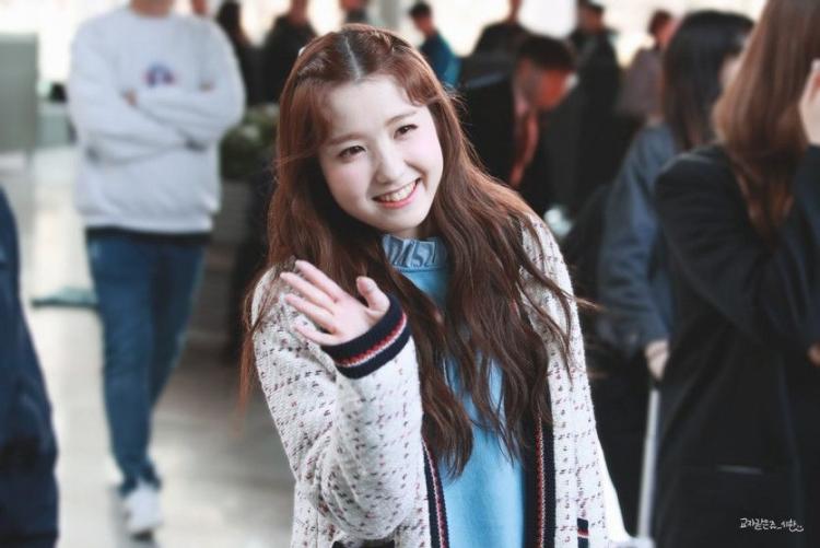 아이즈원 최예나 히토미, 190402~33