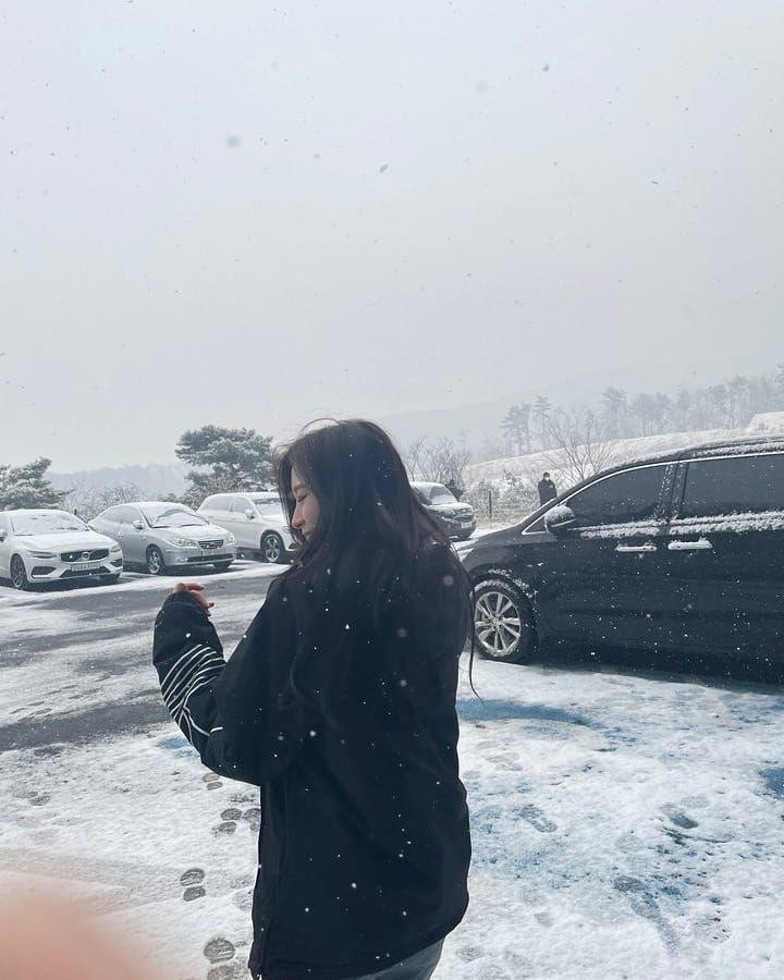 눈이 와서 신난 아린 미미2