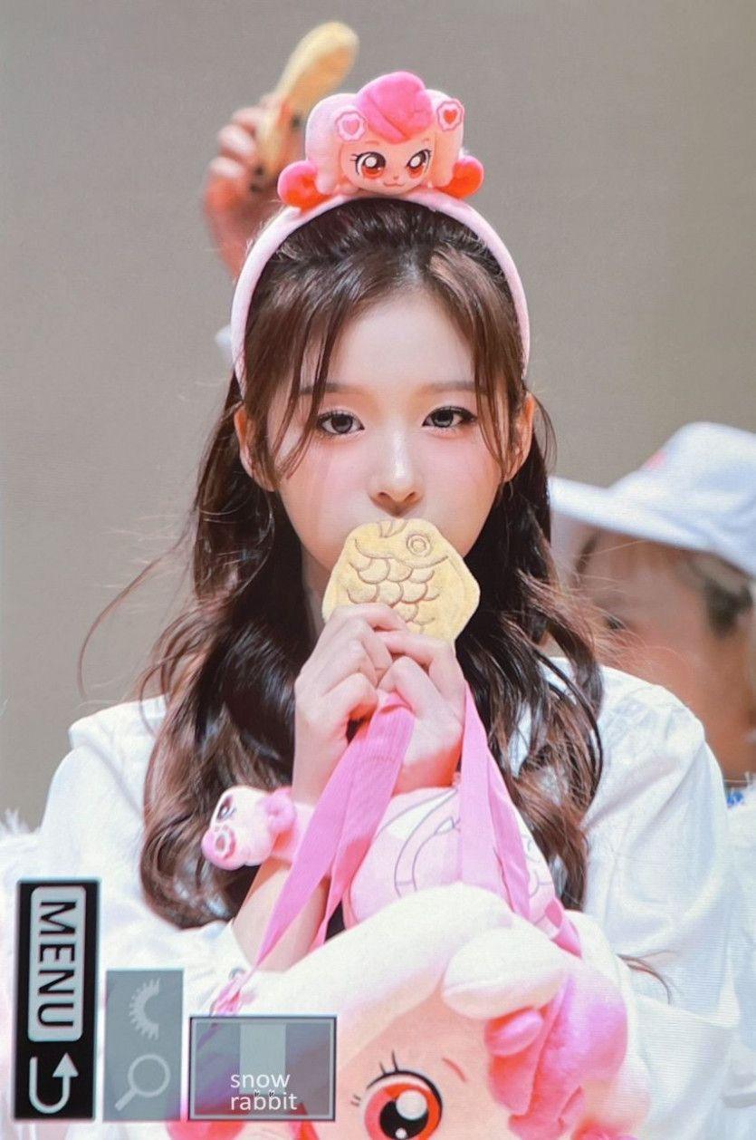 설윤0