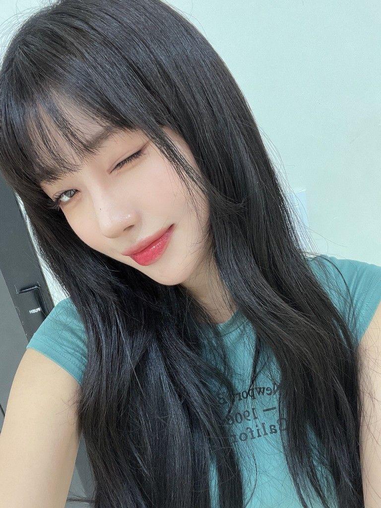 EVERGLOW 김시현1