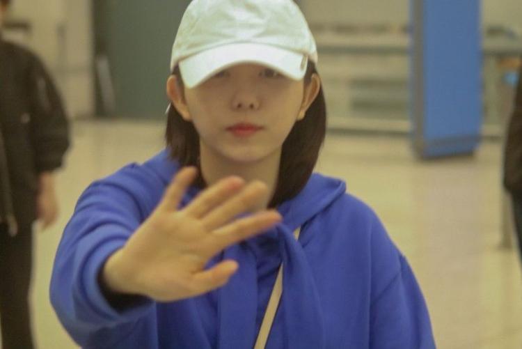 공항 입국 소혜3