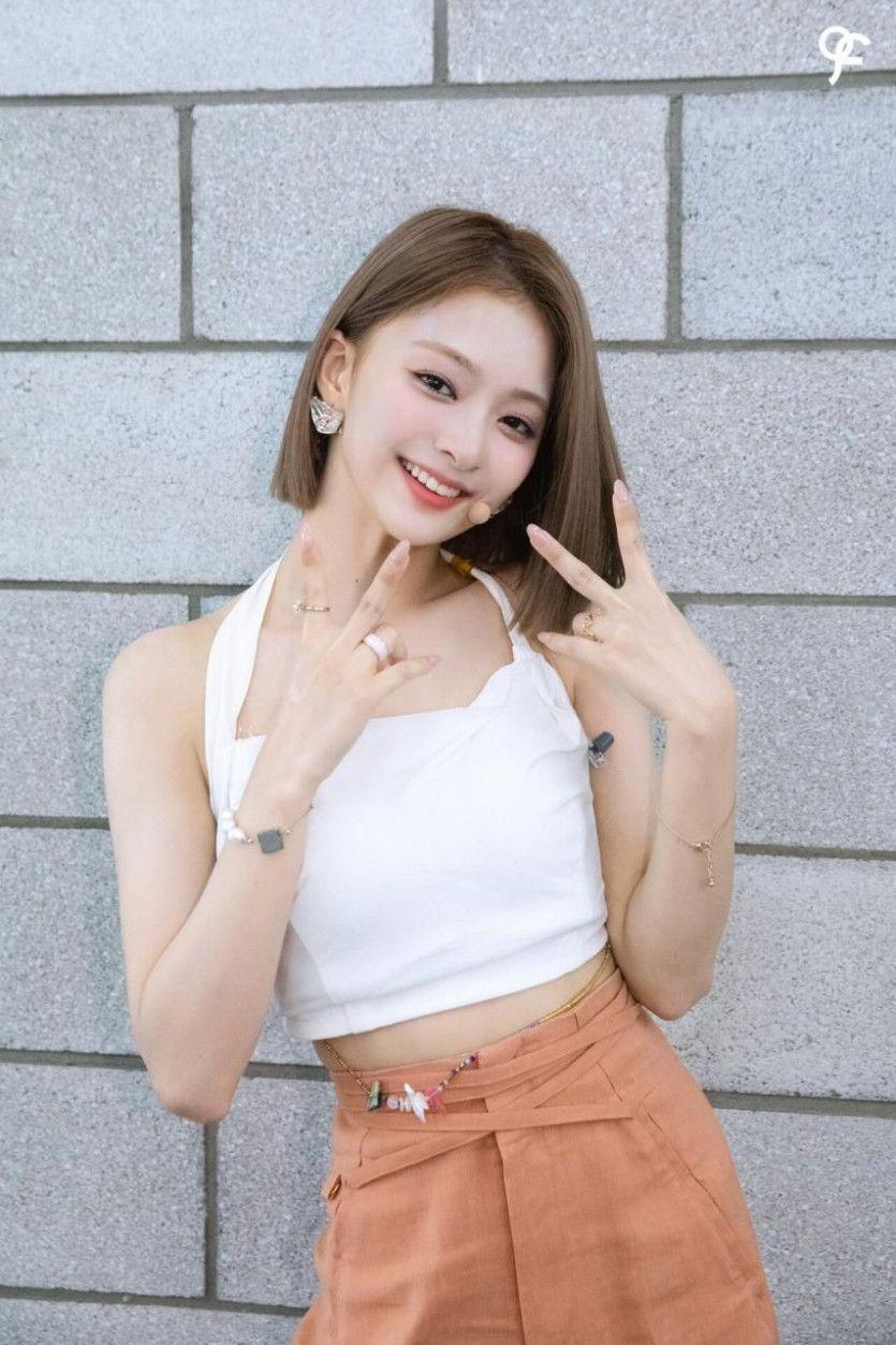 프로미스나인 이나경0