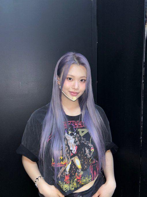 PURPLE KISS swan2