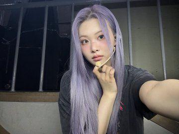 PURPLE KISS swan3