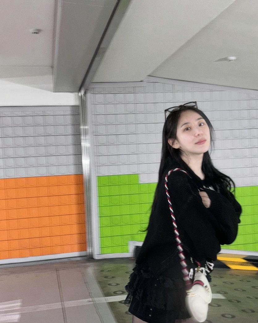이채연3