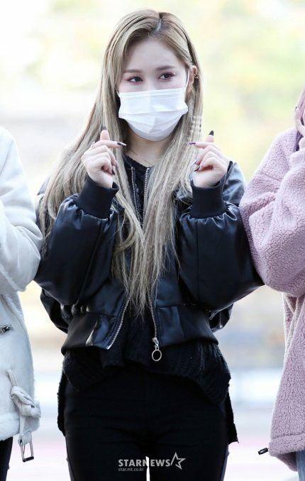 EVERGLOW 박지원3