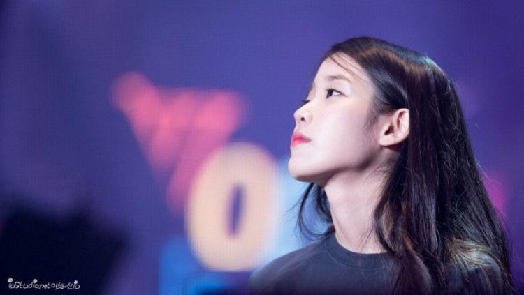 아이유 포토.0