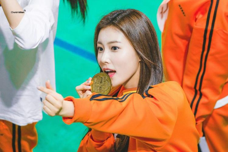 아이즈원 영 강혜원3