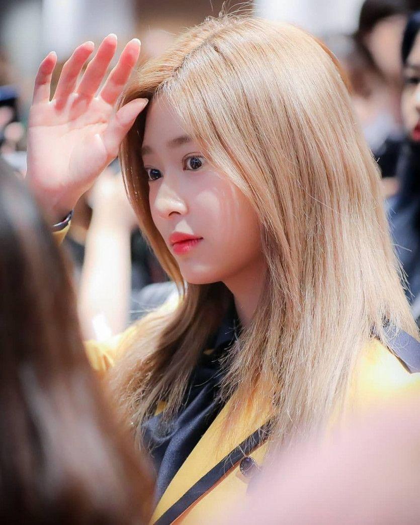 KIM MINJU1
