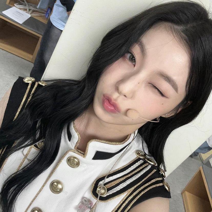 NMIXX KYUJIN0