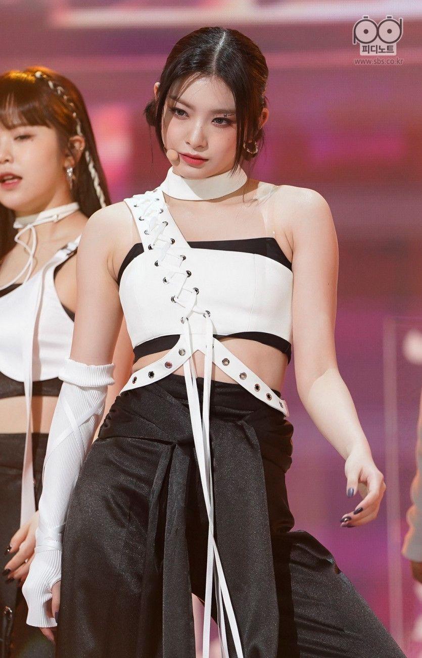 EVERGLOW 왕이런0