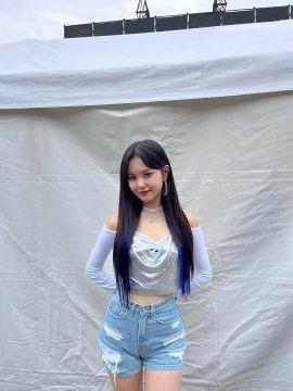 EVERGLOW 박지원3
