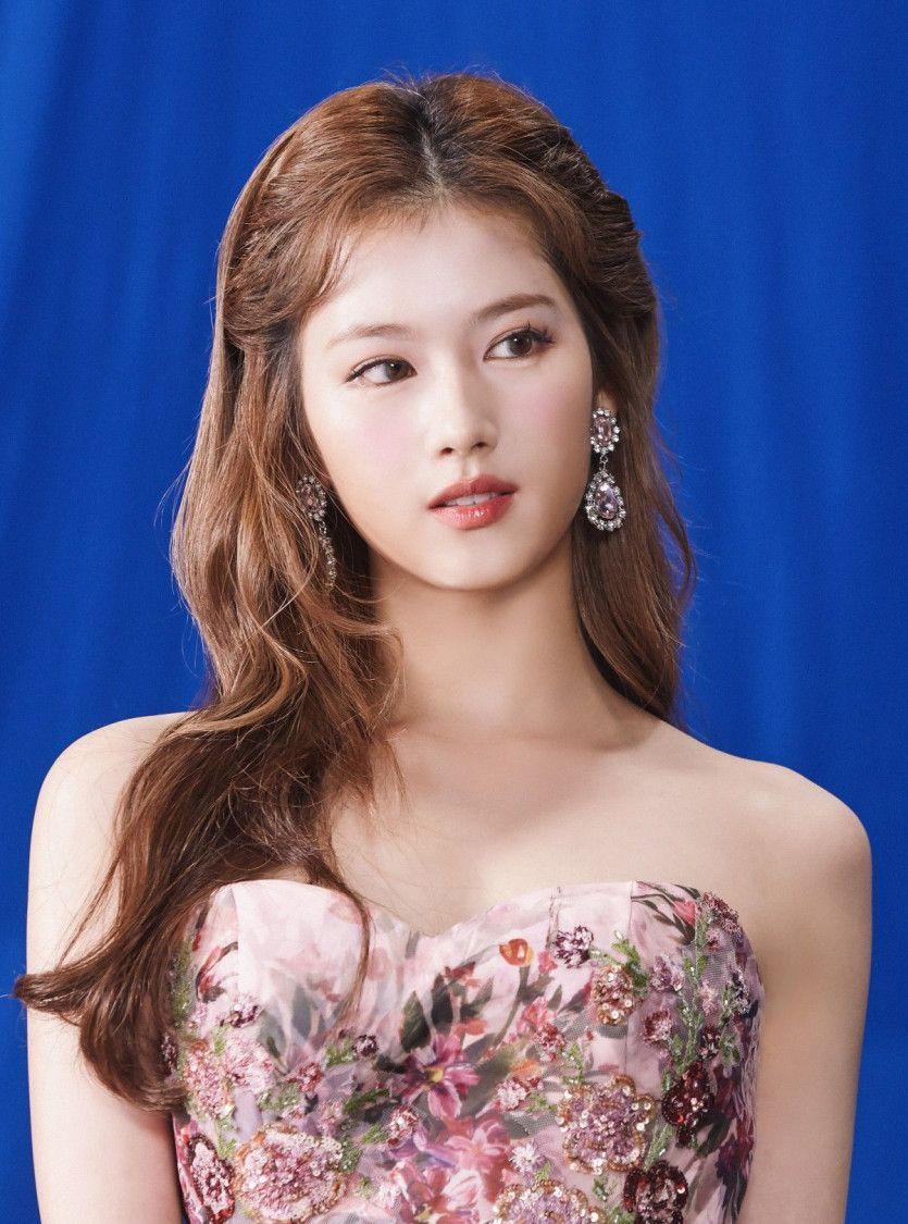 TWICE 사나0