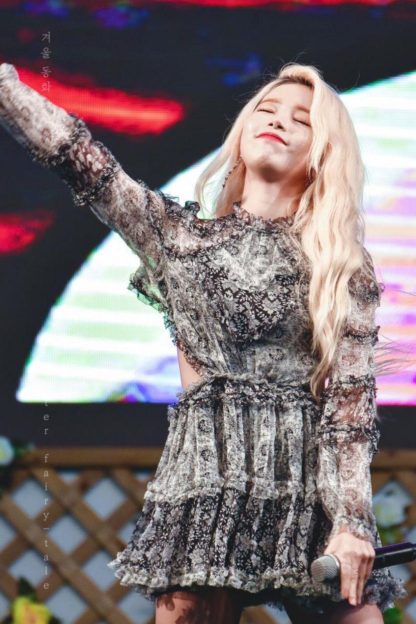 180522 마마무 솔라 KOAFEC by 겨울동화.jpg6