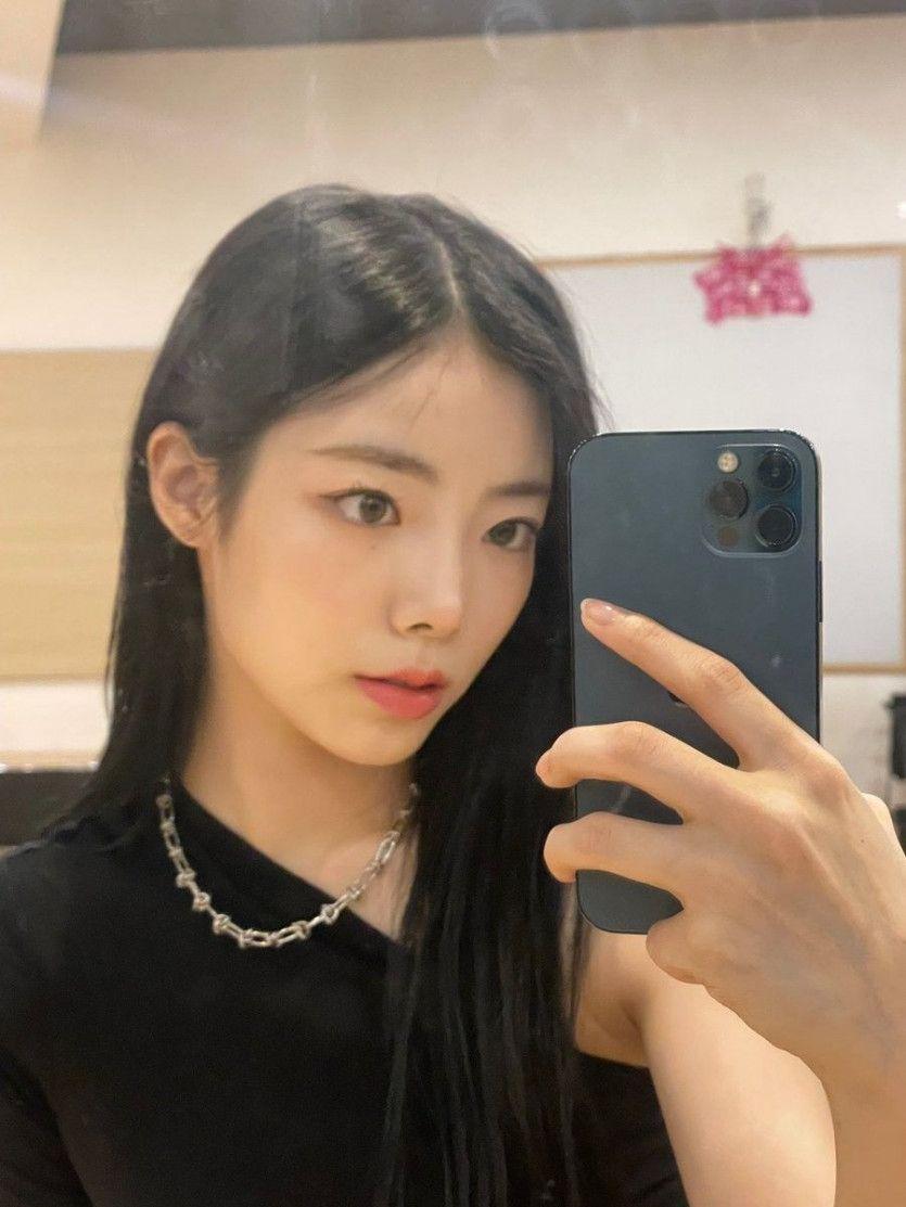 PURPLE KISS  NA GO EUN2