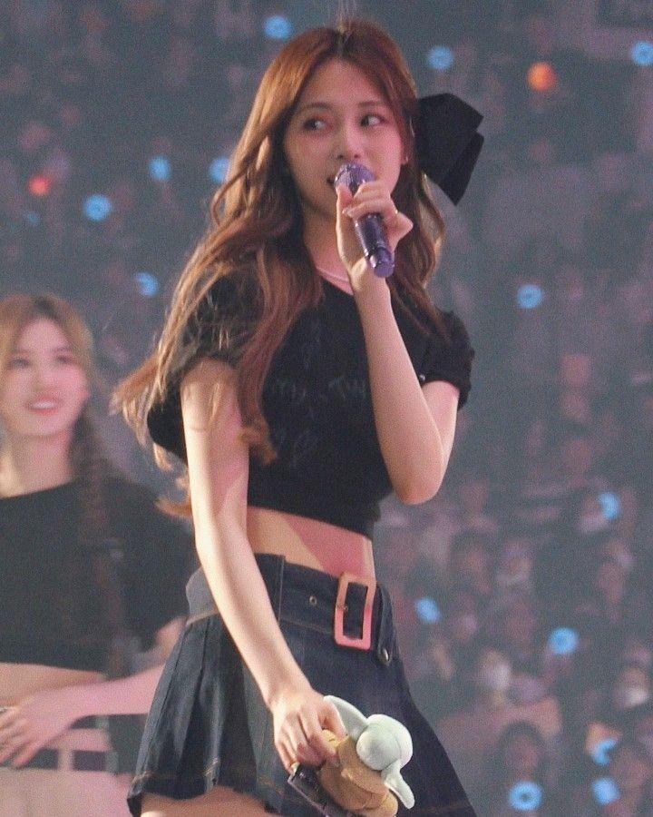 TWICE Tzuyu2
