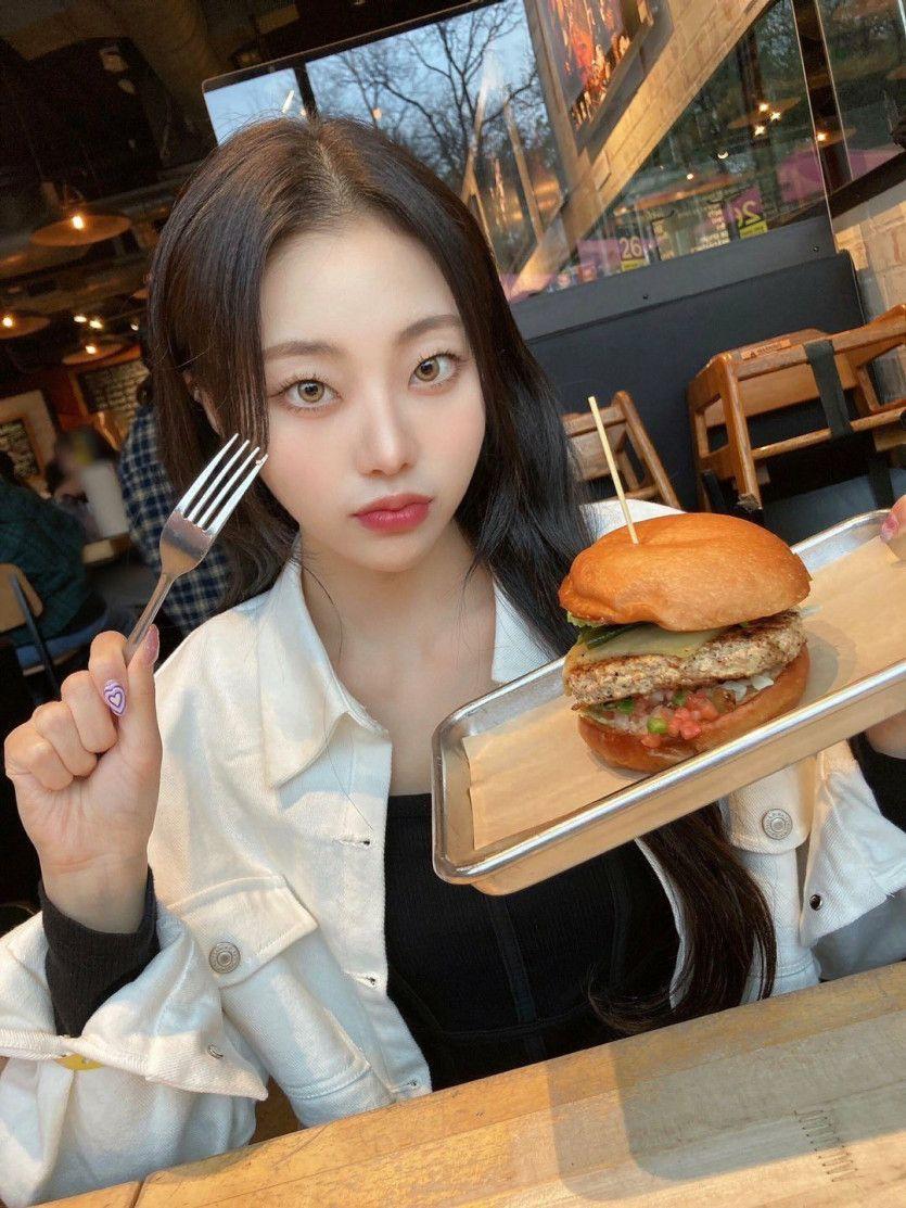 Billlie Moon Sua2