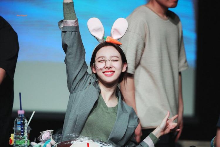 트와이스 나연4