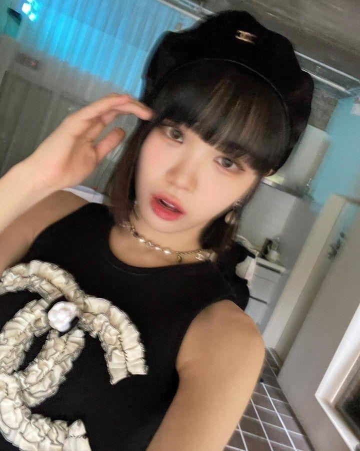 LE SSERAFIM 채원0