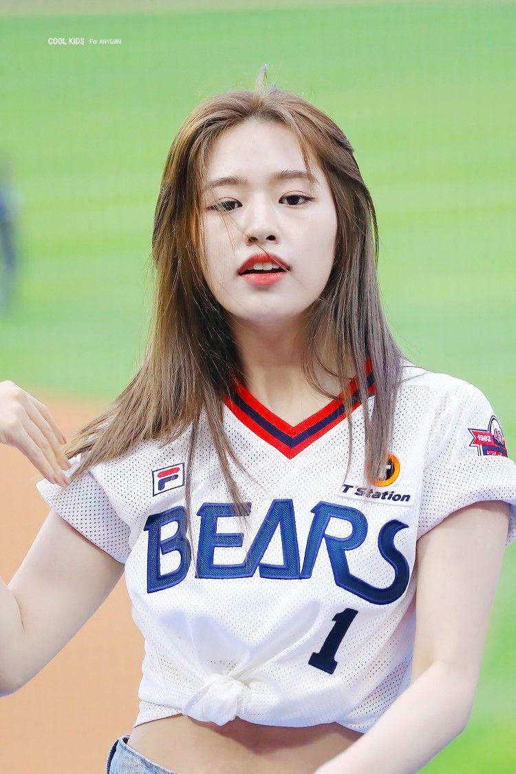 아이브 안유진1