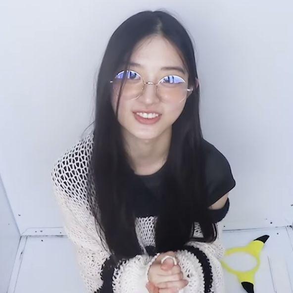 ILLIT 민주3